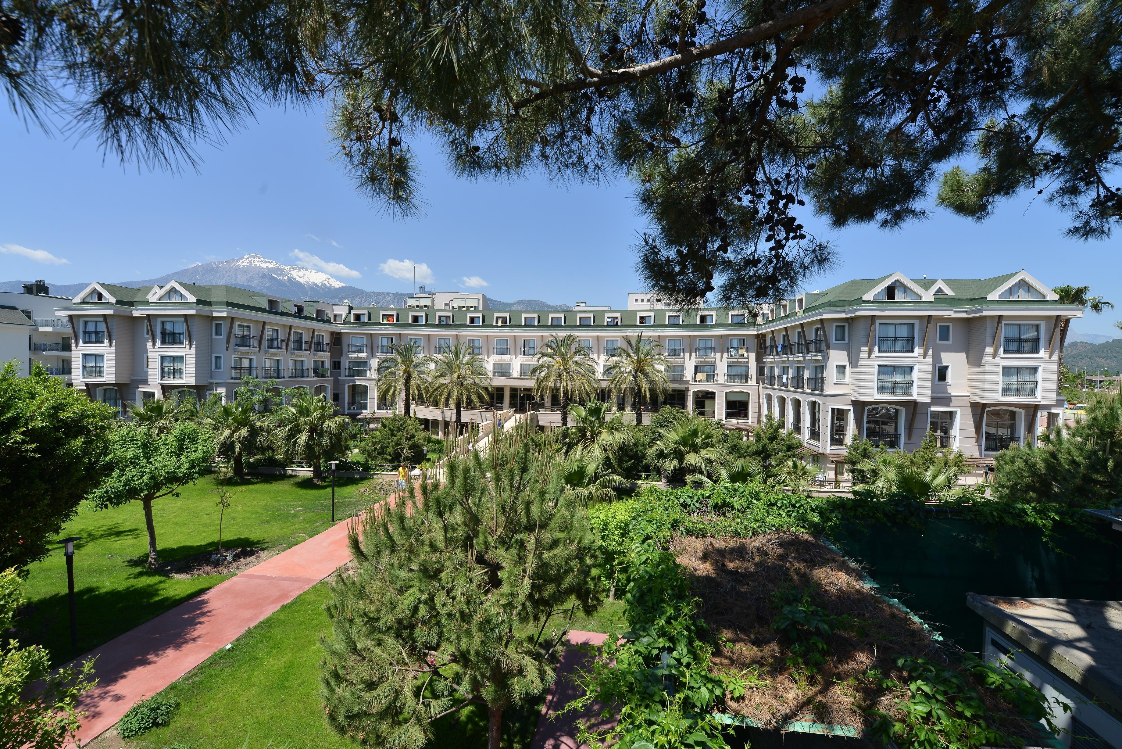 Lucida Beach Hotel Чамьюва Экстерьер фото