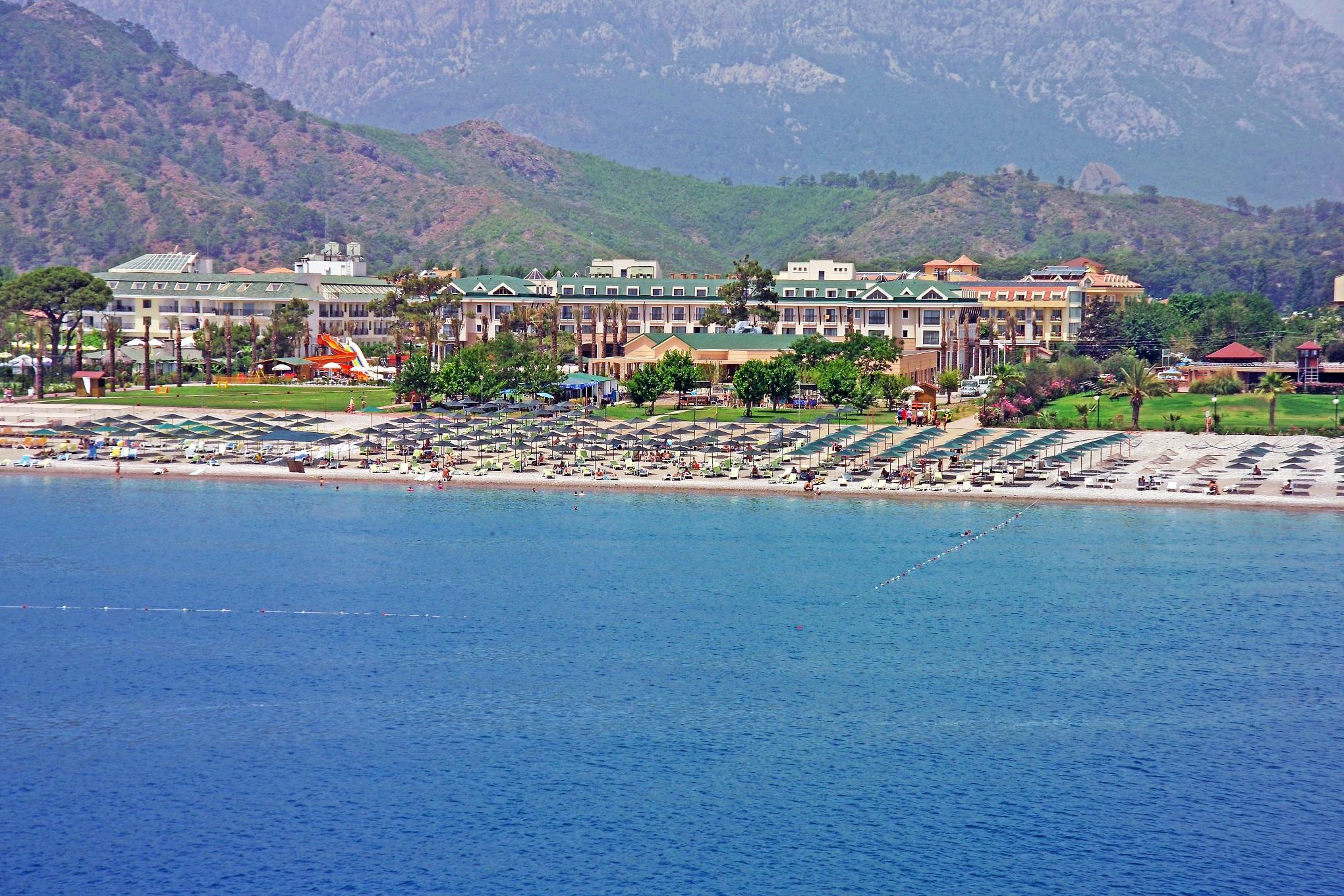 Lucida Beach Hotel Чамьюва Экстерьер фото